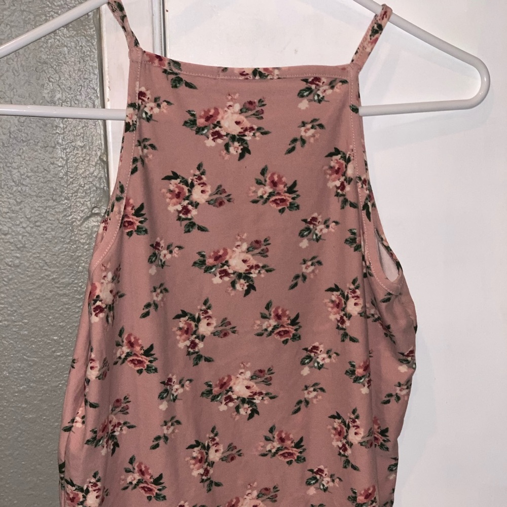 really pretty floral shirt - Picture 3 of 3